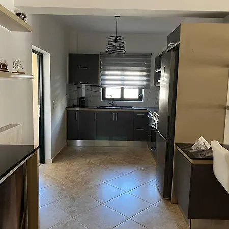 Anna Kavros Luxury Apartament *