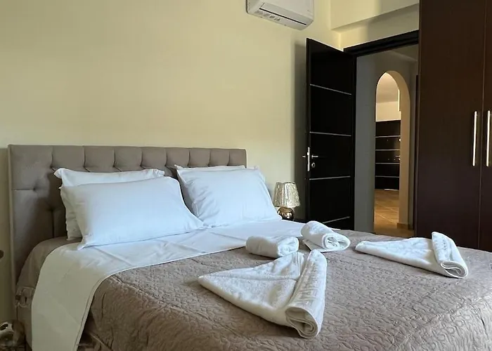 Apartment Anna Kavros Luxury